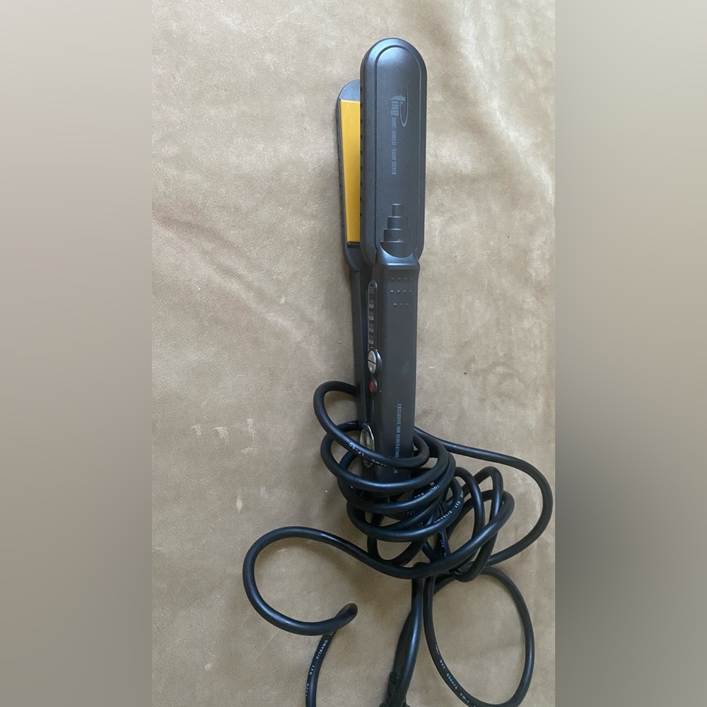 Ping ionic Digital nano Flat Iron 1.5”